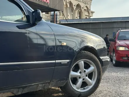 Mercedes-Benz E 200 1996 года за 1 100 000 тг. в Шымкент – фото 6