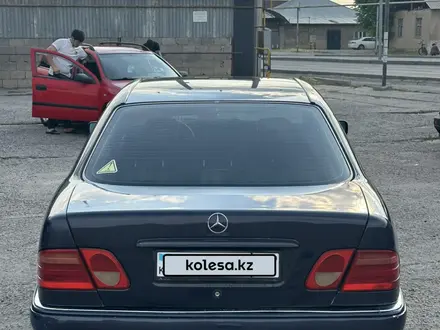 Mercedes-Benz E 200 1996 года за 1 100 000 тг. в Шымкент – фото 9