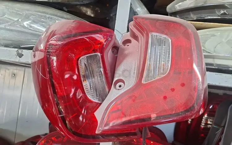 Фонарь задний за 35 000 тг. в Алматы