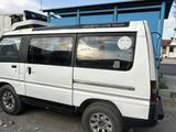 Mitsubishi Delica 1995 года за 1 900 000 тг. в Алматы – фото 3