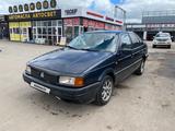 Volkswagen Passat 1992 годаүшін1 000 000 тг. в Астана – фото 2