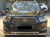 Toyota Highlander 2008 года за 9 500 000 тг. в Актобе