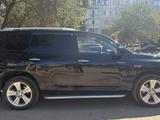 Toyota Highlander 2008 года за 9 500 000 тг. в Актобе – фото 3