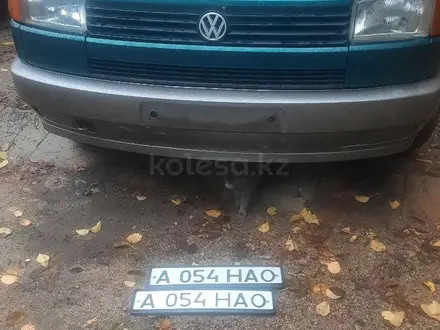 Volkswagen Multivan 1993 года за 5 800 000 тг. в Алматы