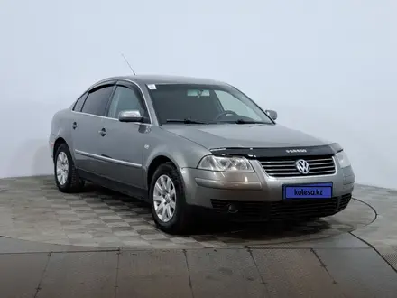 Volkswagen Passat 2002 года за 1 850 000 тг. в Астана – фото 3