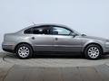Volkswagen Passat 2002 года за 1 850 000 тг. в Астана – фото 4