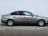 Volkswagen Passat 2002 годаүшін1 850 000 тг. в Астана – фото 4