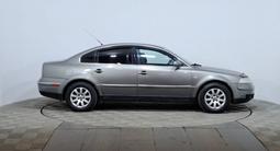 Volkswagen Passat 2002 года за 1 850 000 тг. в Астана – фото 4