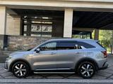 Kia Sorento 2022 года за 16 500 000 тг. в Шымкент – фото 3