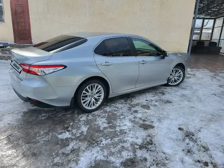 Toyota Camry 2018 года за 11 500 000 тг. в Каскелен – фото 28