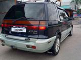 Mitsubishi Space Wagon 1997 года за 2 700 000 тг. в Алматы – фото 4