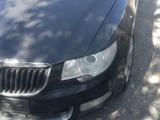 Skoda Superb 2010 года за 2 000 000 тг. в Шымкент