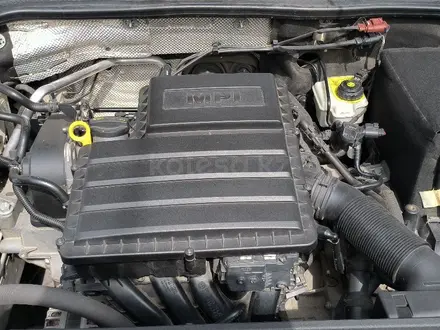Volkswagen Jetta 2017 года за 8 000 000 тг. в Алматы – фото 11