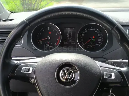 Volkswagen Jetta 2017 года за 8 000 000 тг. в Алматы – фото 14