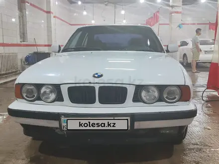 BMW 520 1994 года за 1 400 000 тг. в Астана – фото 3