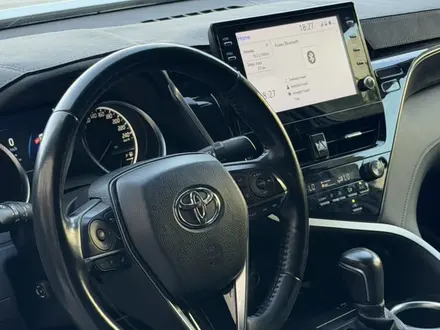 Toyota Camry 2023 года за 14 800 000 тг. в Астана – фото 12