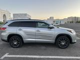 Toyota Highlander 2017 года за 12 000 000 тг. в Шымкент – фото 4