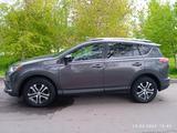 Toyota RAV4 2016 годаfor10 000 000 тг. в Алматы – фото 4