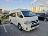 Toyota Hiace 2014 года за 11 990 000 тг. в Актау