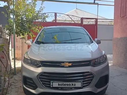 Chevrolet Tracker 2016 года за 5 500 000 тг. в Шымкент – фото 2