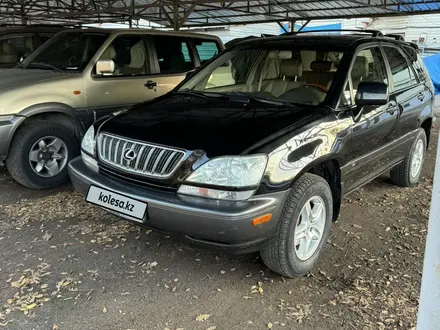 Lexus RX 300 2003 года за 5 750 000 тг. в Алматы – фото 2