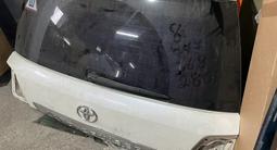 Крышка багажника тойто лэнд крузер 2013 года за 70 000 тг. в Тараз