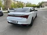 Hyundai Avante 2021 года за 11 200 000 тг. в Шымкент – фото 4
