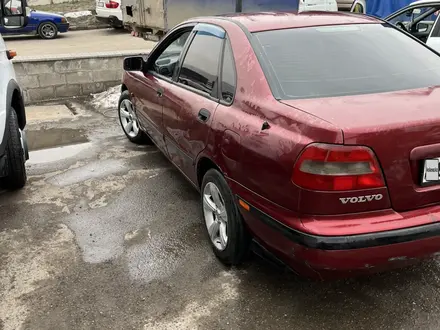Volvo S40 1996 года за 1 800 000 тг. в Алматы – фото 3