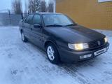 Volkswagen Passat 1994 годаfor2 500 000 тг. в Актобе – фото 4