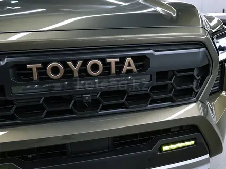 Toyota Tacoma 2026 года за 45 000 000 тг. в Семей – фото 7