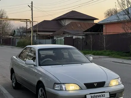 Toyota Vista 1995 года за 3 190 000 тг. в Алматы