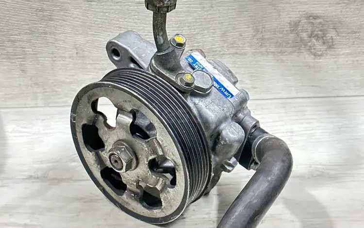 Гур насос привозной HONDA CR V K24A за 20 000 тг. в Алматы