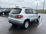 Volkswagen Tiguan 2010 годаүшін5 500 000 тг. в Астана – фото 4