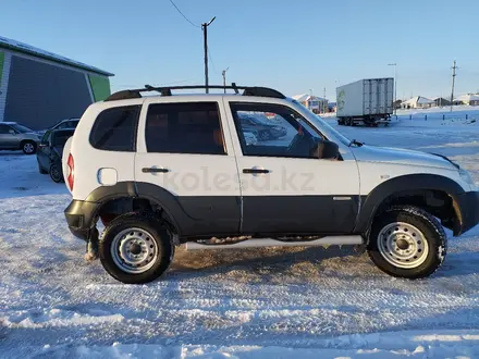 Chevrolet Niva 2014 года за 3 200 000 тг. в Актобе – фото 9