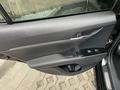 Toyota Camry 2021 года за 13 300 000 тг. в Алматы – фото 29