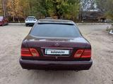 Mercedes-Benz E 230 1996 годаүшін2 200 000 тг. в Семей – фото 5