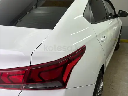 Hyundai Accent 2021 года за 6 890 000 тг. в Караганда – фото 8