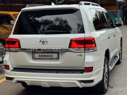 Toyota Land Cruiser 2016 года за 29 900 000 тг. в Алматы – фото 25