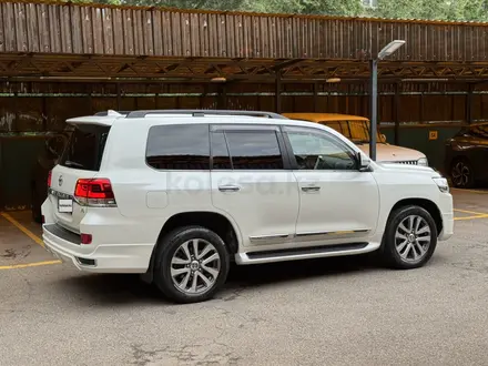 Toyota Land Cruiser 2016 года за 29 900 000 тг. в Алматы – фото 31