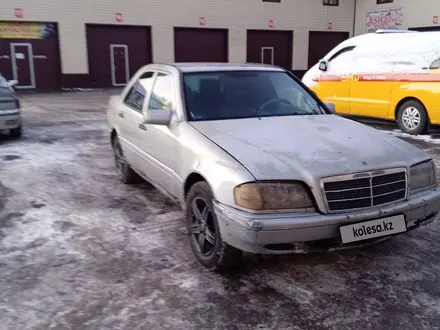 Mercedes-Benz C 180 1995 года за 600 000 тг. в Талдыкорган