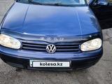 Volkswagen Golf 2002 года за 2 900 000 тг. в Караганда