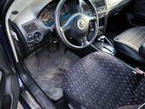 Volkswagen Golf 2002 года за 2 900 000 тг. в Караганда – фото 4