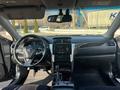 Toyota Camry 2017 года за 10 000 000 тг. в Алматы – фото 11