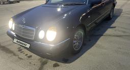 Mercedes-Benz E 230 1995 годаүшін2 300 000 тг. в Павлодар