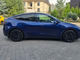 Tesla Model Y 2022 года за 13 499 000 тг. в Алматы – фото 3