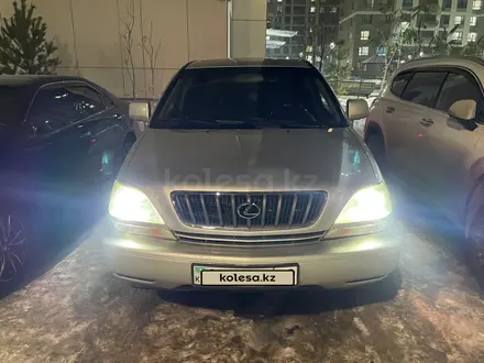 Lexus RX 300 2001 года за 5 600 000 тг. в Алматы – фото 2