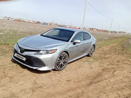 Toyota Camry 2020 года за 15 500 000 тг. в Уральск – фото 8