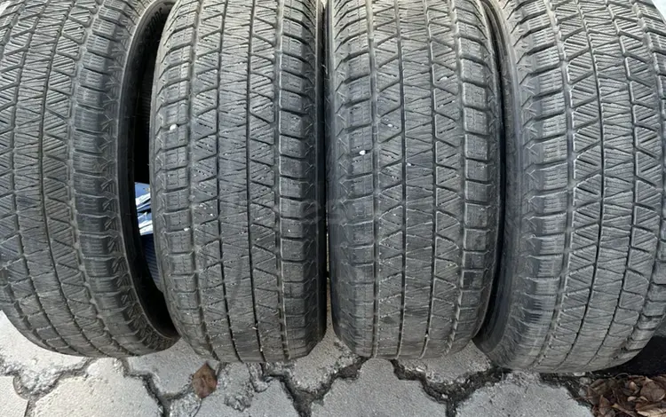 Bridgestone Blizzak DM-V3 235/50R19 за 120 000 тг. в Караганда