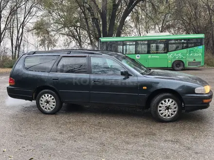 Toyota Camry 1993 года за 1 500 000 тг. в Алматы – фото 4