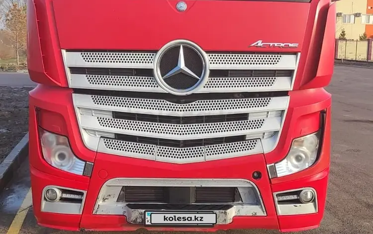 Mercedes-Benz  Actros 2015 года за 22 000 000 тг. в Астана